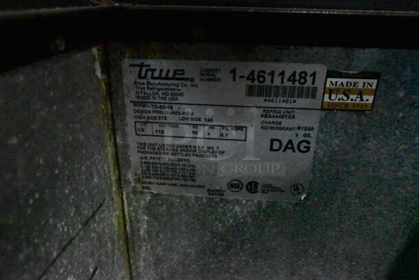 True TD-60-18 Stainless Steel Commercial Back Bar Bottle Cooler w/ 2 Sliding Lids. 115 Volts, 1 Phase. Tested and Working! - Image 4 of 5