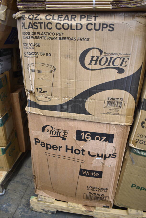 PALLET LOT of 37 BRAND NEW Boxes Including Dart 205HT1 White Foam Take Out Container with Perforated Hinged Lid 9" x 6" x 3" - 200/Case, 7072318PP Sabert Mozaik 17 1/2" x 6 1/2" White Plastic Platter / Catering Tray - 25/Case, 4 Box 394345XL Noble NexGen Powder-Free Disposable Black Hybrid 3 Mil Thick Gloves - Extra Large - 1000/Case, 129MCR24B Choice 24 oz. Black Round Microwavable Heavy Weight Container with Lid 7 1/4" - 150/Case, 129MCS28B Choice 28 oz. Black Rectangular Microwavable Heavy Weight Container with Lid 8 3/4" x 6 1/4" x 1 3/4" - 150/Case, 130WFORKWP Choice Individually Wrapped Medium Weight White Plastic Fork - 1000/Case, 433NHT10 Choice 1/6 Standard Size White "Thank You" Medium-Duty Plastic T-Shirt Bag - 1000/Case, 795PTOKFT3 Choice Kraft Microwavable Folded Paper #3 Take-Out Container 7 3/4" x 5 1/2" x 2 1/2" - 200/Case, 795PTOKFT2 Choice Kraft Microwavable Folded Paper #2 Take-Out Container 7 3/4" x 5 1/2" x 1 7/8" - 200/Case, 433W1657SACK Choice 1/6 57# White Heavy-Duty Paper Barrel Sack - 500/Case, 500CC12 Choice Clear PET Customizable Plastic Cold Cup - 12 oz. - 1000/Case, 50016W Choice 16 oz. White Poly Paper Hot Cup - 1000/Case, 70780HL Sabert Catering Pop-Top 10 3/4" Square Clear PET Hinged Lid for 80 oz. Square Bowls - 50/Case, 442BOX8CUBE Lavex 8" x 8" x 8" Kraft Corrugated RSC Shipping Box - 25/Bundle, 3 Box 128HD12COMBO ChoiceHD 12 oz. Microwavable Translucent Plastic Deli Container and Lid Combo Pack - 240/Case, 4619993HS Metro 9993HS Equivalent 3 1/2" Stainless Steel Foot Plate. 37 Times Your Bid! - Image 9 of 12