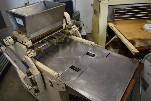 Triumph Metal Commercial Floor Style Cookie Dough Depositor on Commercial Casters. 115 Volts, 1 Phase. Tested and Working! - Image 3 of 12