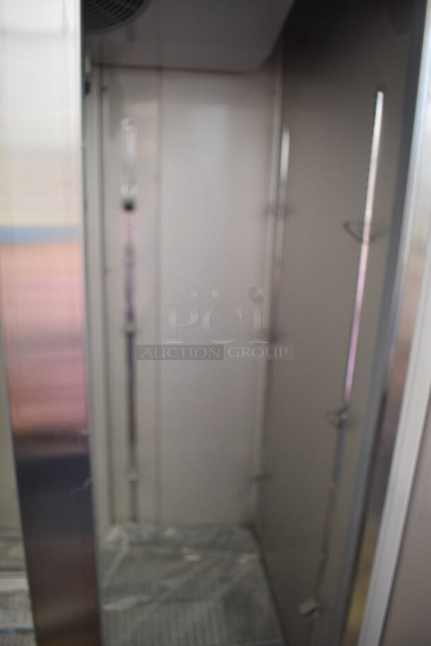 BRAND NEW SCRATCH AND DENT! 2024 KoolMore RIR-2D-SS35C Stainless Steel Commercial 2 Door Reach In Cooler w/ Poly Coated Racks. 115 Volts, 1 Phase. Tested and Working! - Image 4 of 6