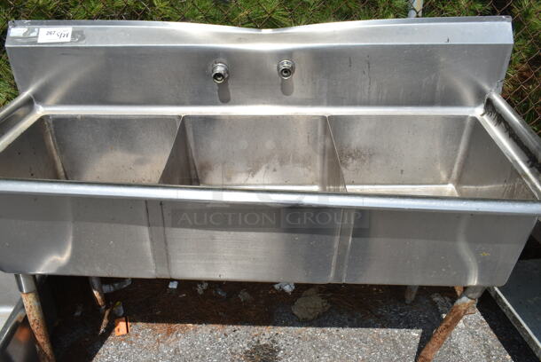 Stainless Steel 3 Bay Sink. Bays 18x18x11 - Image 2 of 3