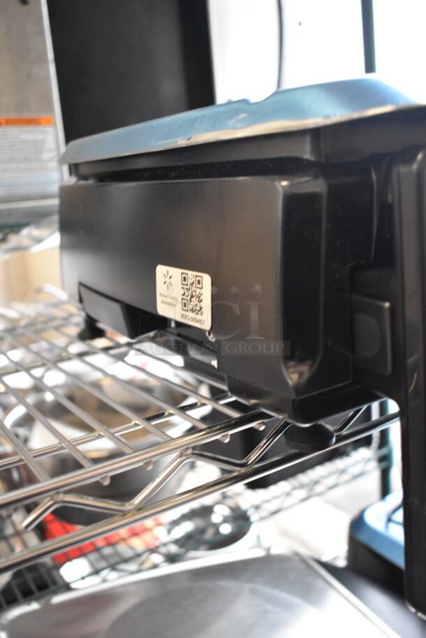 BRAND NEW SCRATCH AND DENT! Hobart HTi-LH4W Metal Countertop Scale w/ Label Printer. Tested and Working! - Image 7 of 12