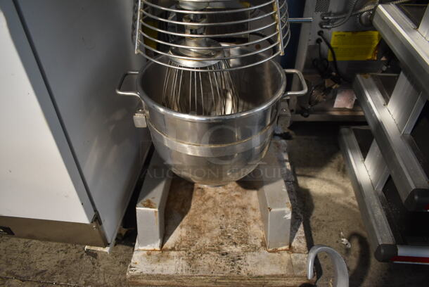 2013 Omcan SP300A Metal Commercial Countertop 30 Quart Planetary Dough Mixer w/ Stainless Steel Mixing Bowl, Bowl Guard, Dough Hook and Whisk Attachments. 110 Volts, 1 Phase. Tested and Working! - Image 3 of 10