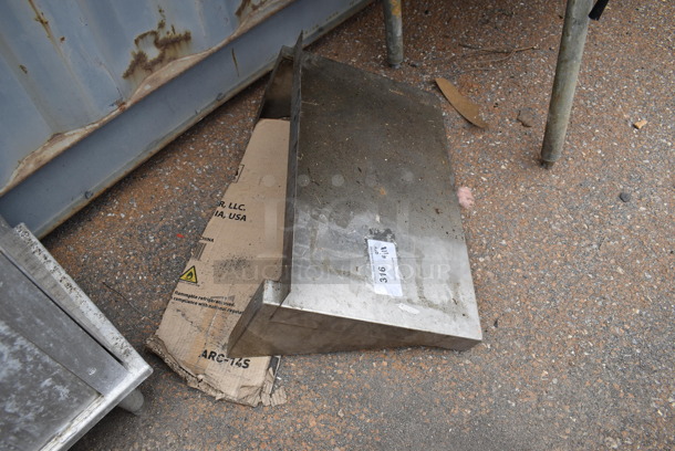 Metal Wall Mount Shelf. - Image 2 of 2