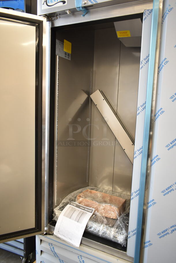BRAND NEW SCRATCH AND DENT! 2023 Avantco 447AP49R Stainless Steel Commercial 2 Door Reach In Cooler w/ Poly Coated Racks. 115 Volts, 1 Phase. Tested and Working! - Image 4 of 8