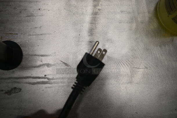 BRAND NEW SCRATCH AND DENT! 2023 Carnival King 382WBS180 Stainless Steel Commercial Countertop Brussels / Liege Style Belgian Waffle Maker. 120 Volts, 1 Phase. Tested and Working! - Image 3 of 5