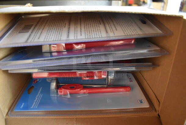 ALL ONE MONEY! Tier Lot of Various Items Including Cambro 1/6 Size Drop In Bin Lids, Poly Bowls and Cambro Trays - Image 11 of 12