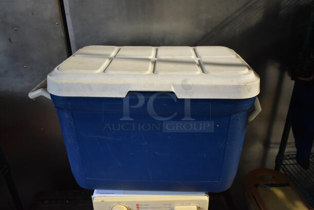 ALL ONE MONEY! Tier Lot of Various Items Including Blue and White Poly Portable Cooler - Image 3 of 4