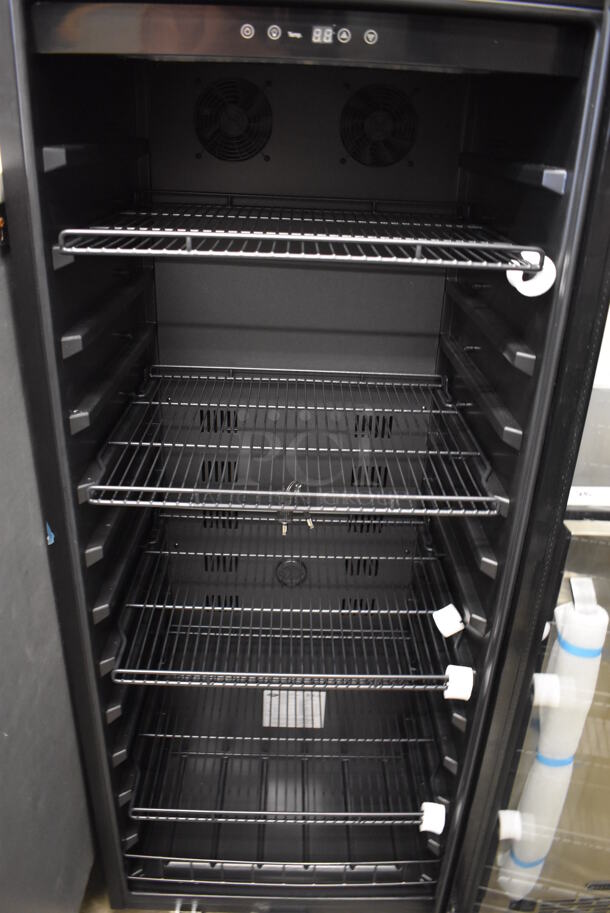 BRAND NEW SCRATCH AND DENT! Whynter FWC-1201BB Metal Commercial Single Door Reach In Wine Chiller Merchandiser. 110 Volts, 1 Phase. 23.5x22.5x55. Tested and Working! - Image 4 of 6
