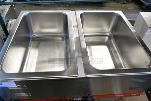 BRAND NEW SCRATCH AND DENT! Avantco 177FW200D Stainless Steel Commercial Countertop 2 Well Food Warmer. Tested and Working!
 - Image 4 of 4