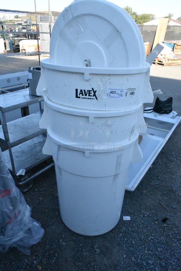 3 BRAND NEW SCRATCH AND DENT! Lavex 475TCRND44WH 44 Gallon White Round Commercial Trash Can w/ 3 Lavex 475TCLD44WH 44 Gallon White Round Commercial Trash Can Lid. 3 Times Your Bid!  - Image 2 of 8