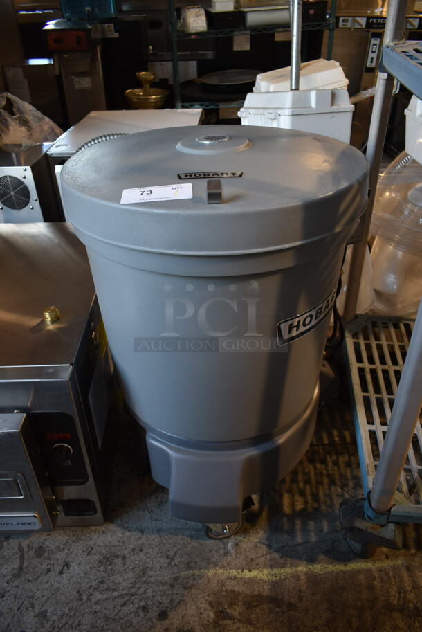 BRAND NEW SCRATCH AND DENT! 2023 Hobart SDPE Metal Commercial Lettuce Spinner Salad Spinner on Commercial Casters. 115 Volts, 1 Phase. Tested and Working! - Image 2 of 6