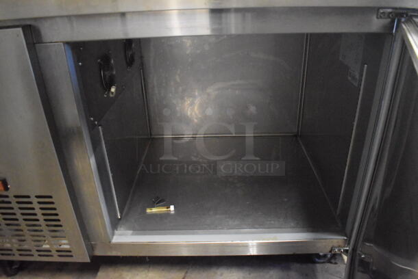 Avantco 178PICL1 Stainless Steel Commercial Pizza Prep Table w/ Oversized Cutting Board on Commercial Casters. 115 Volts, 1 Phase. 50x37x46. Tested and Powers On But Does Not Get Cold - Image 5 of 6