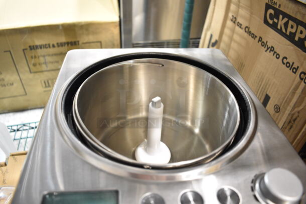 BRAND NEW SCRATCH AND DENT! Waring WCIC25 Stainless Steel Commercial Countertop Ice Cream Maker. 110-120 Volts, 1 Phase.  - Image 5 of 6