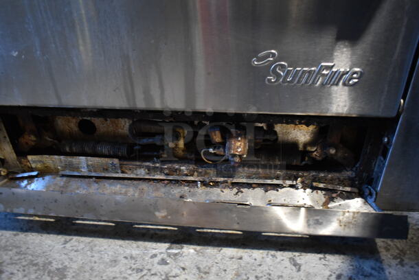 Garland SunFire SY-6-28 Stainless Steel Commercial Natural Gas Powered 6 Burner Range w/ Oven. Comes w/ 3 Gas Hoses. - Image 6 of 7