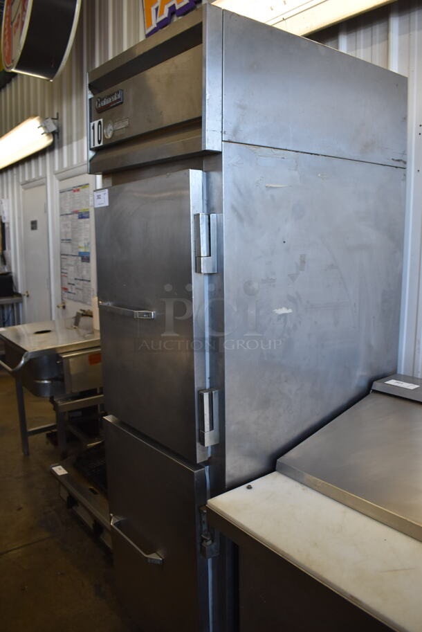Continental 1R-SA-HD Stainless Steel Commercial 2 Half Size Door Reach In Cooler on Commercial Casters. 115 Volts, 1 Phase. 27x34x82. Tested and Working! - Image 5 of 9