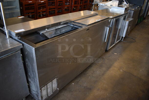 Perlick Model BC72 Stainless Steel Commercial Back Bar Bottle Cooler on Commercial Casters. Missing 1 Lid. 115 Volts, 1 Phase. 72x25x38. Tested and Working!