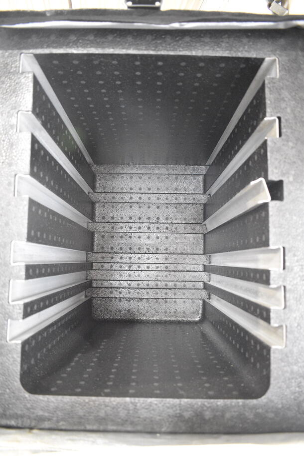 2 BRAND NEW! Rubbermaid ProServe Gray Front Load Insulated Food Carrying Case. 2 Times Your Bid! - Image 6 of 7