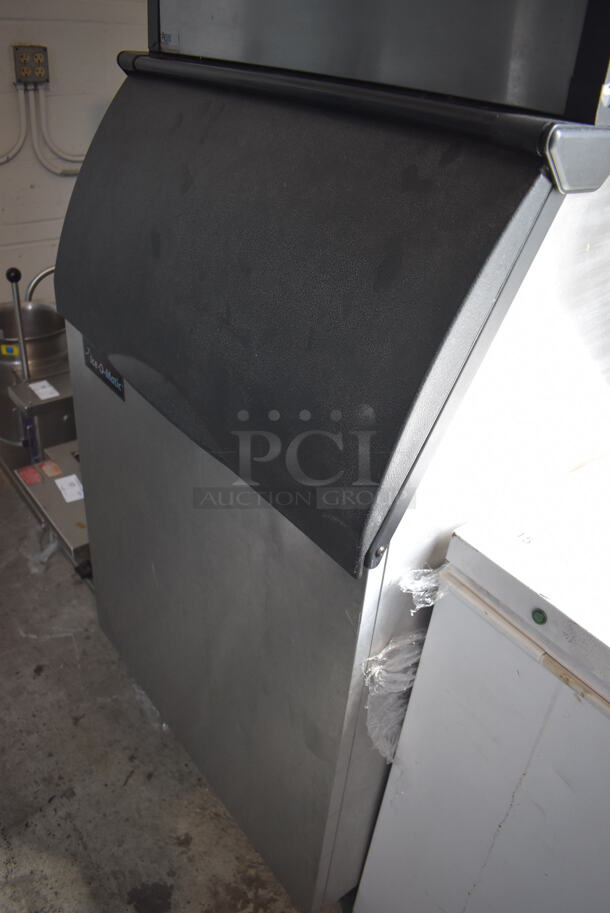 Ice O Matic ICE0500HW4 Stainless Steel Commercial Ice Machine Head on Commercial Bin. 115 Volts, 1 Phase. - Image 5 of 6