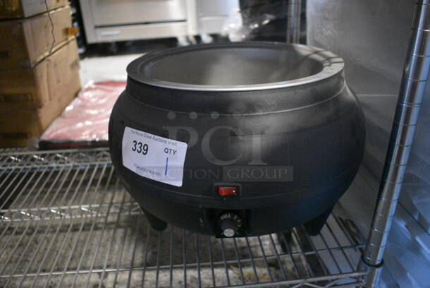 Adcraft Model SK-500W Metal Commercial Countertop Soup Kettle Food Warmer. 110 Volts, 1 Phase. 16x16x11. Tested and Working!