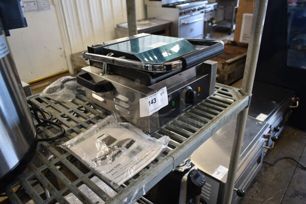 BRAND NEW SCRATCH AND DENT! 2022 Galaxy P60S Stainless Steel Commercial Countertop Panini Press. 120 Volts, 1 Phase. Tested and Working! - Image 2 of 8