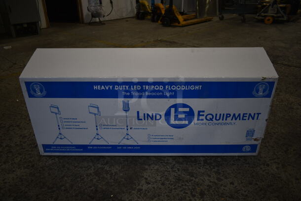 BRAND NEW SCRATCH AND DENT! Lind Equipment LE360LED-TR Heavy Duty Ultimate Portable 360 Degree LED Area Light with 4'-8' Adjustable Tripod. Stock Picture Used as Gallery.  - Image 2 of 4