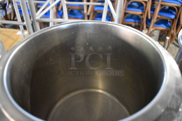 Avantco Model 177W300SS Stainless Steel Commercial Countertop Soup Kettle Food Warmer. 110 Volts, 1 Phase. 10.5x10.5x14. Tested and Working! - Image 3 of 4
