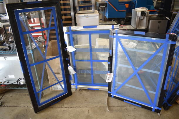 3 BRAND NEW SCRATCH AND DENT! Items; Avantco 17811290 Black Right-Hinged Glass Door for GDC-9F-HC, Avantco 17811001 Silver Right-Hinged Glass Door for GDC-9F-HC, Avantco 17811243 Black Left-Hinged Glass Door for GDC-10-HC. 3 Times Your Bid! - Image 1 of 8