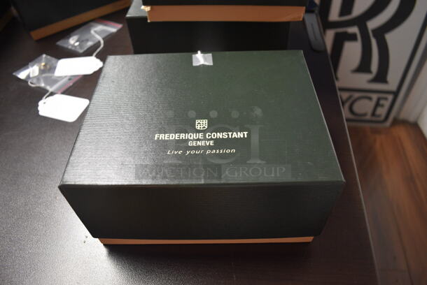 BRAND NEW IN BOX! Frederique Constant Business Timer Men's Quartz WR60 SSG STRA FC-270EM4P5 Watch - Image 7 of 7