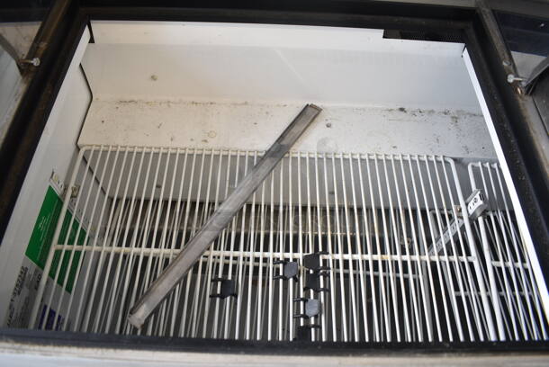 True TSSU-60-24M-B-ST Stainless Steel Commercial Sandwich Salad Prep Table Bain Marie Mega Top on Commercial Casters. 115 Volts, 1 Phase. Tested and Working!
 - Image 3 of 7