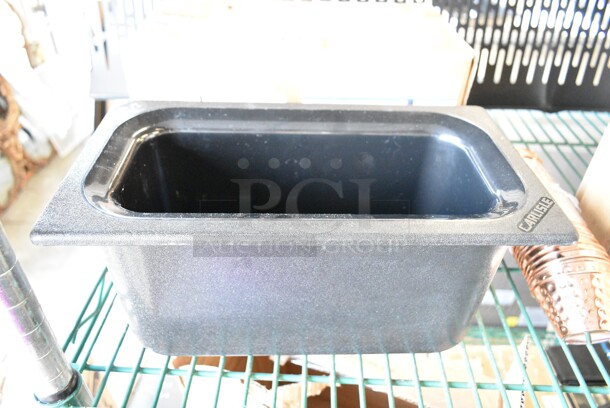 2 BRAND NEW SCRATCH AND DENT! Carlisle CM110203 Coldmaster 1/3 Size Black Cold ABS Plastic Food Pan - 6" Deep. 2 Times Your Bid!  - Image 3 of 5
