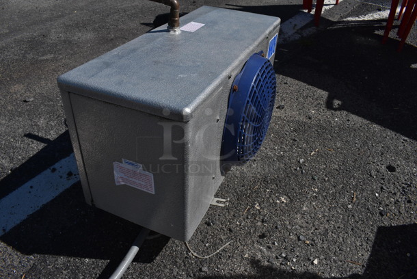 2 Kolpak Walk In Boxes That Make Up One 18'x8'x7' Combo Box w/ Bohn Model ADT065AK 115 Volt, 1 Phase Condenser, Bohn Model LET065BK 208-230 Volt, 1 Phase Condenser, Russell Model RLH080M44-D 208 Volt, 1 Phase Compressor and Russell Model RLH165L44-E 208 Volt, 3 Phase Compressor. 2 Times Your Bid! - Image 5 of 12