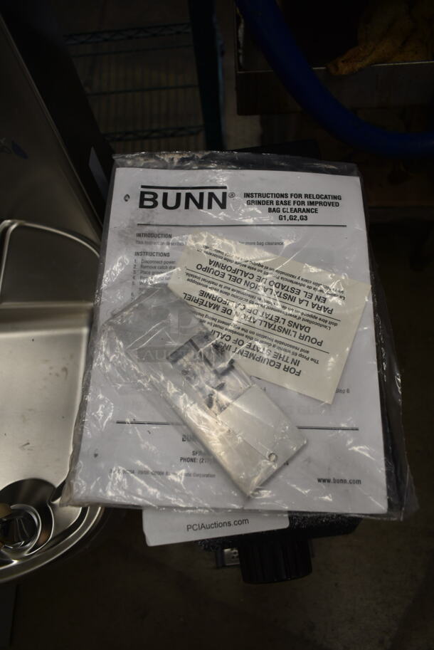 BRAND NEW SCRATCH AND DENT! 2023 Bunn G2 HD Metal Commercial Countertop Coffee Bean Grinder. 120 volts, 1 Phase. Tested and Working! - Image 5 of 7