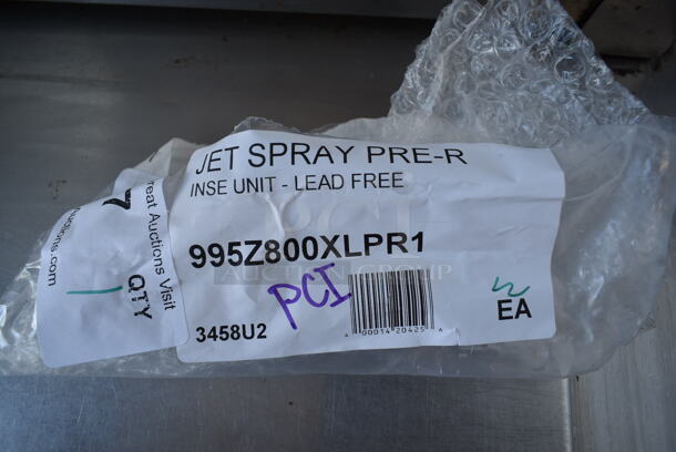 BRAND NEW SCRATCH AND DENT! Zurn Elkay Z80000-XL-PR1 Pre-Rinse Spray Valve - 60 PSI; 1.24 GPM - Image 5 of 5