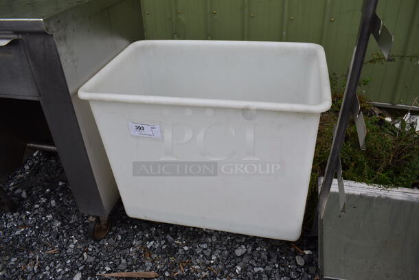 White Poly Ingredient Bin on Commercial Casters. 39x18.5x27 - Image 5 of 6