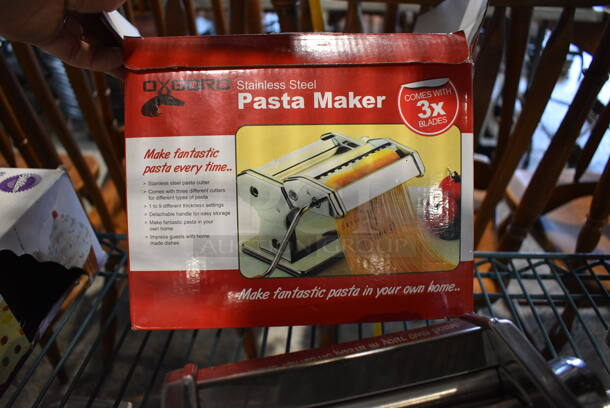IN ORIGINAL BOX! Oxgord Stainless Steel Pasta Maker. 7x8x6 - Image 6 of 6