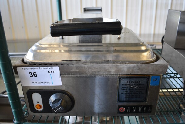 Anvil Model TSA 7209 Stainless Steel Commercial Countertop Panini Press. 120 Volts, 1 Phase. 14x18.5x10.5. Tested and Working!