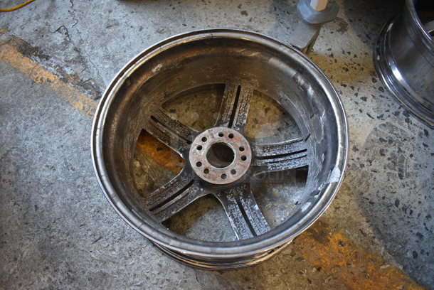 4 Metal Car Tire Rims. Includes BMW Rims. SAE 12536. 21.5x9.5x21.5. 4 Times Your Bid! - Image 4 of 6