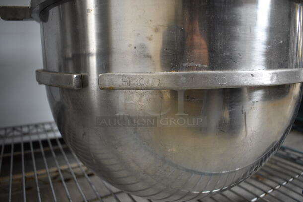 Hobart HL30 Stainless Steel Commercial 30 Quart Mixing Bowl. 19.5x15.5x13.5 - Image 5 of 7