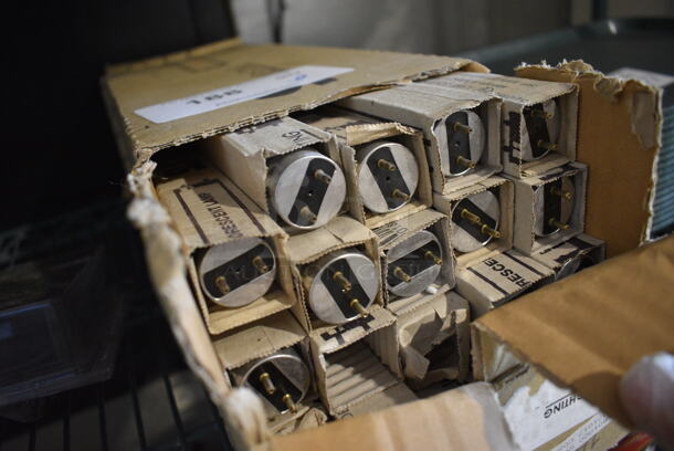 ALL ONE MONEY! Lot of Tube Lights! 1x1x17.5 - Image 2 of 5