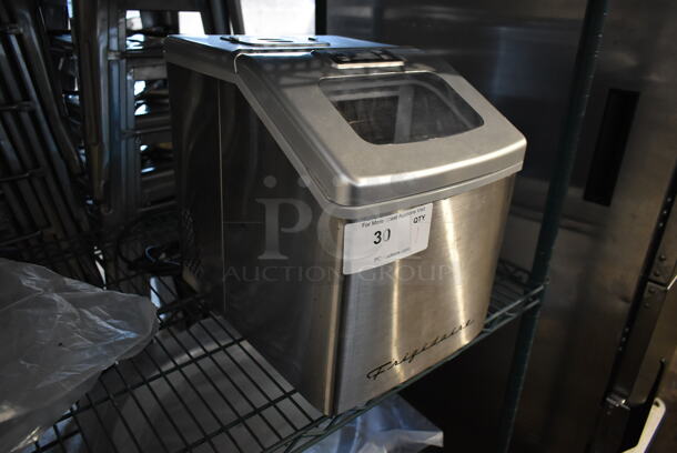 Frigidaire EFIC452-SS-CU Stainless Steel Countertop Ice Maker. 115 Volts, 1 Phase. - Image 2 of 8