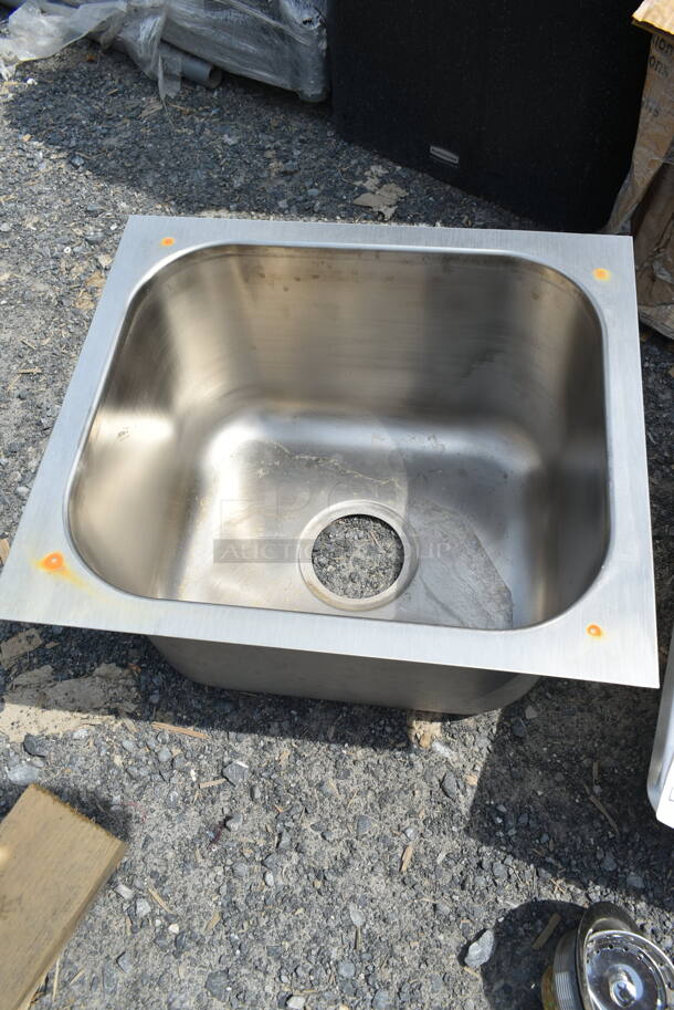 2 BRAND NEW SCRATCH AND DENT! Stainless Steel Single Bay Drop In Sinks. 2 Times Your Bid!  - Image 5 of 8