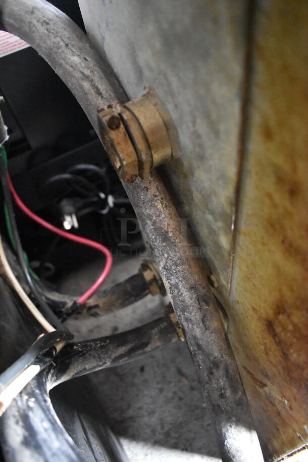 Metal Control Box. - Image 9 of 9