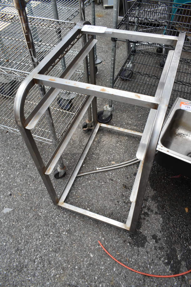 Metal Commercial Pan Transport Rack on Commercial Casters. - Item #1112888