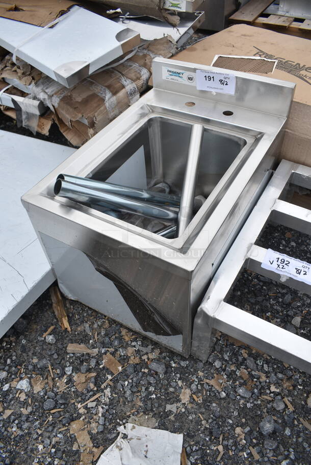 BRAND NEW SCRATCH AND DENT! Regency 600B12114 Stainless Steel 1 Bowl Underbar Hand Sink- 21" x 14" - Image 3 of 5