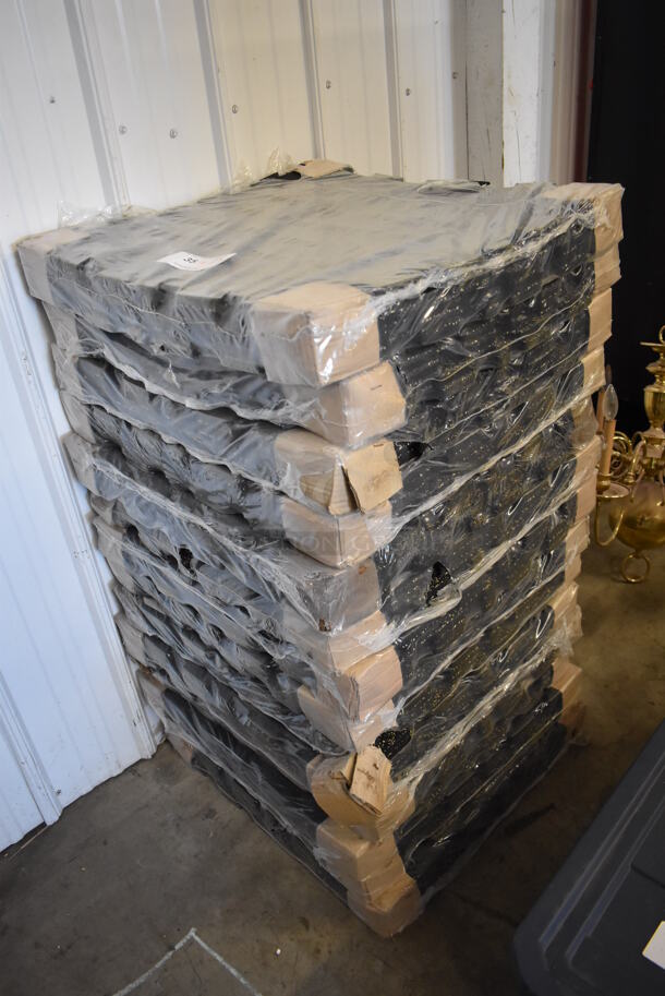 14 Packs of 5 BRAND NEW! Matworks 920149 Mat Pieces. 14 Times Your Bid! - Image 2 of 3