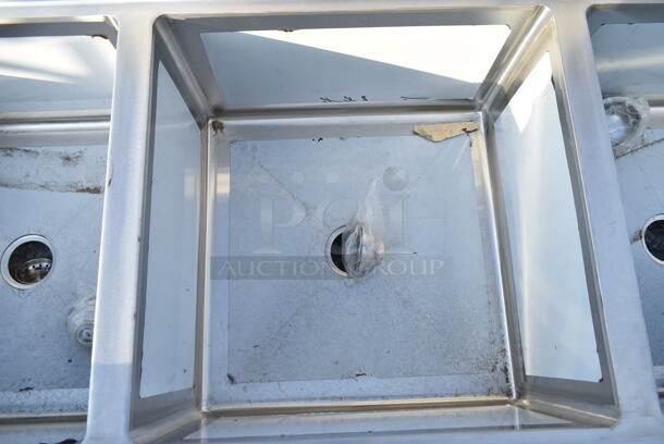 BRAND NEW SCRATCH AND DENT! Regency Spec Line 16-Gauge Stainless Steel Three Compartment Commercial Sink with Galvanized Steel Legs and 2 Drainboards. Bays 24x24x14. Drain Boards 22.5x22. No Legs.  - Image 4 of 8