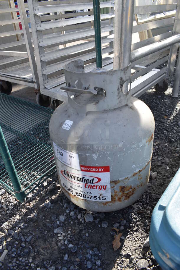 Metal Tank. Buyer Must Pick Up - We Will Not Ship This Item.  12x12x19 - Image 2 of 5