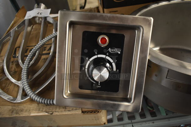 BRAND NEW SCRATCH AND DENT! Avantco 177TPSW11 Stainless Steel Commercial Electric Powered Round Drop In Warmer. 120 Volts, 1 Phase. Cannot Test Due To Plug Style - Image 3 of 7