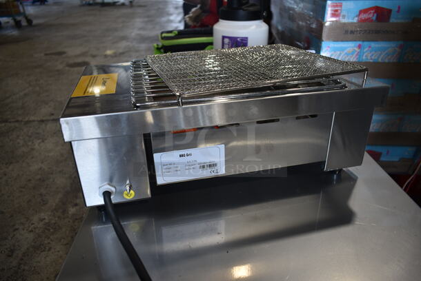 BRAND NEW SCRATCH AND DENT! 2022 Hoocoo IBG-18 Stainless Steel Commercial Countertop BBQ Barbecue Grill. 110 Volts, 1 Phase. Tested and Working! - Image 9 of 10